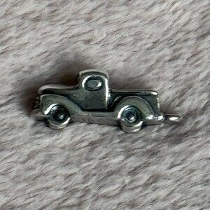 🚚 Retired James Avery Sterling Silver Vintage Truck Charm 🚚